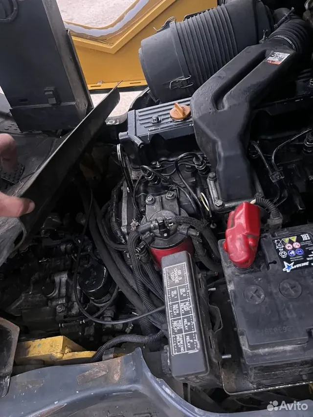 Komatsu FD25C-17 фото 10