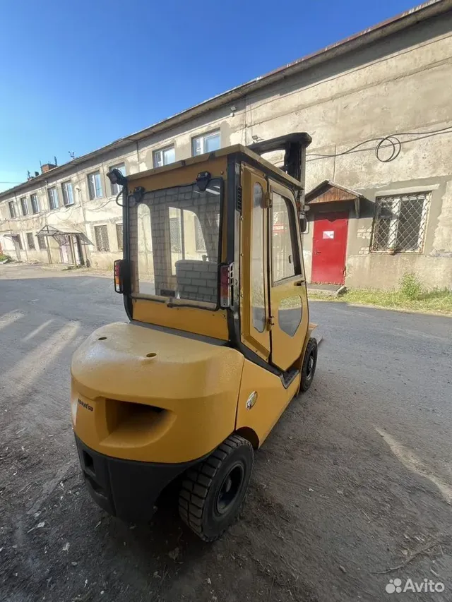 Komatsu FD25C-17 фото 7